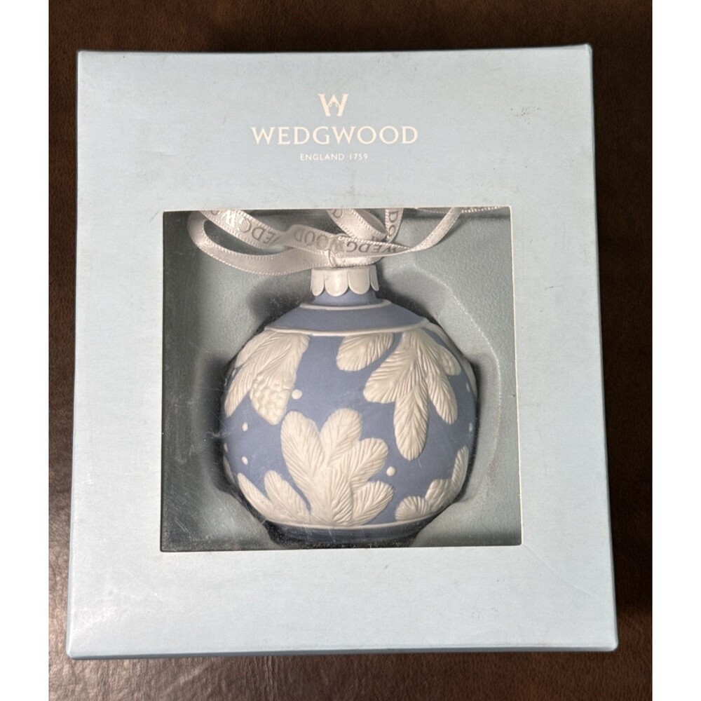 Wedgwood Jasperware Pine cone Snow Blue Jasperware 3" Christmas Ornament w/ Box